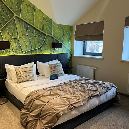 Noble Boutique Hotel Lutsʼk Eksteriør billede