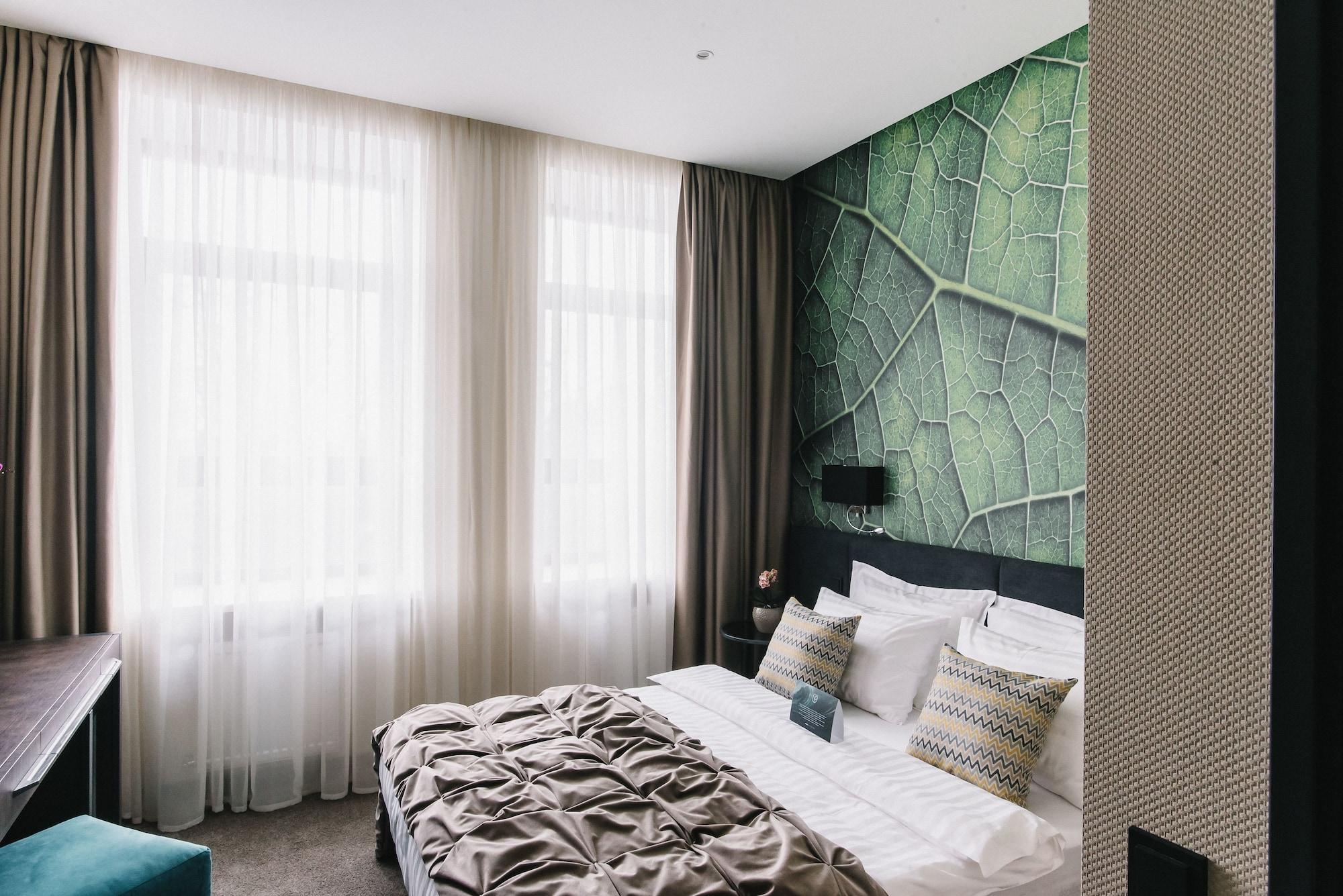 Noble Boutique Hotel Lutsʼk Eksteriør billede