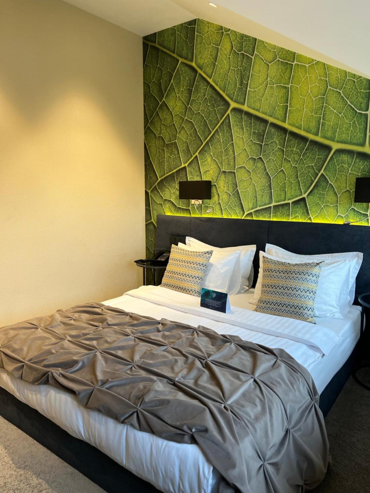 Noble Boutique Hotel Lutsʼk Eksteriør billede
